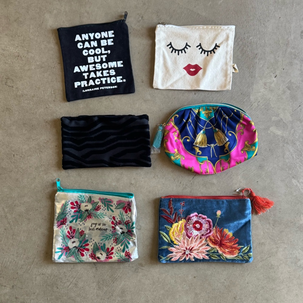 NWOT LOT of SIX zip up make up | cosmetic bags